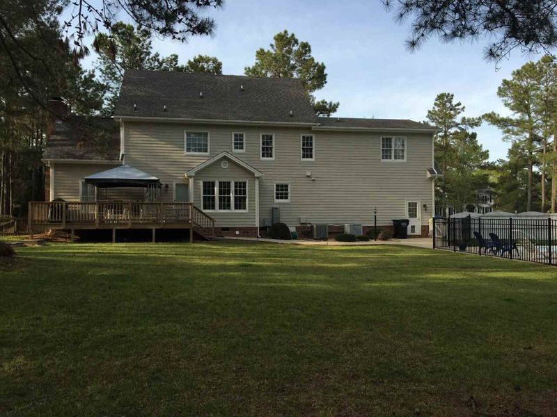 821 Elbridge Dr, Raleigh, NC 27603