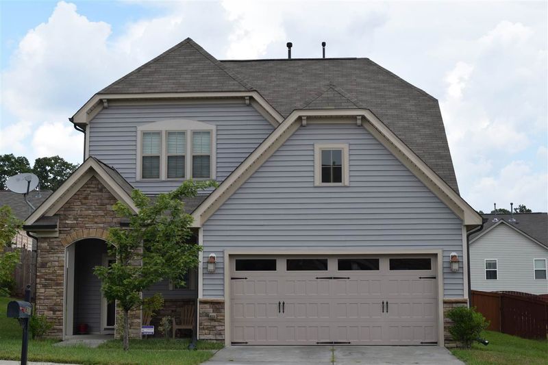 821 Ember Dr, Durham, NC 27703