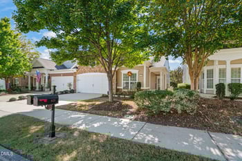 821 Finnbar Dr, Cary, NC 27519