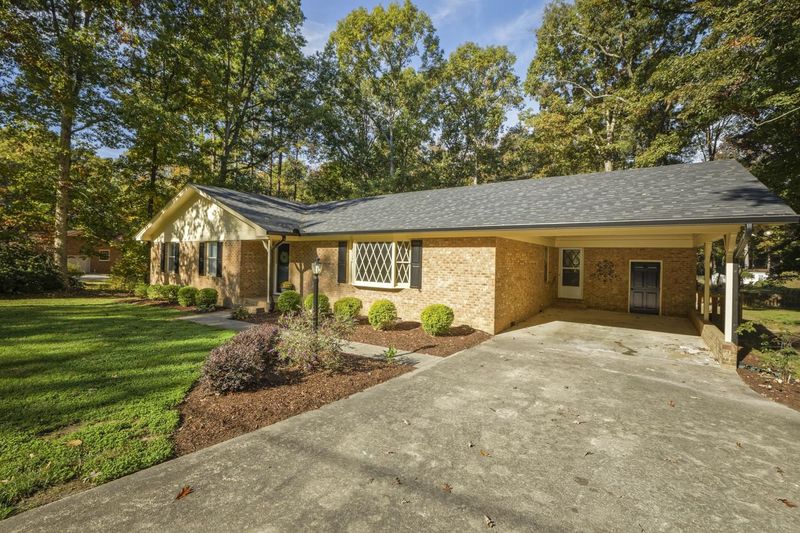 821 Keiths Rd, Knightdale, NC 27545
