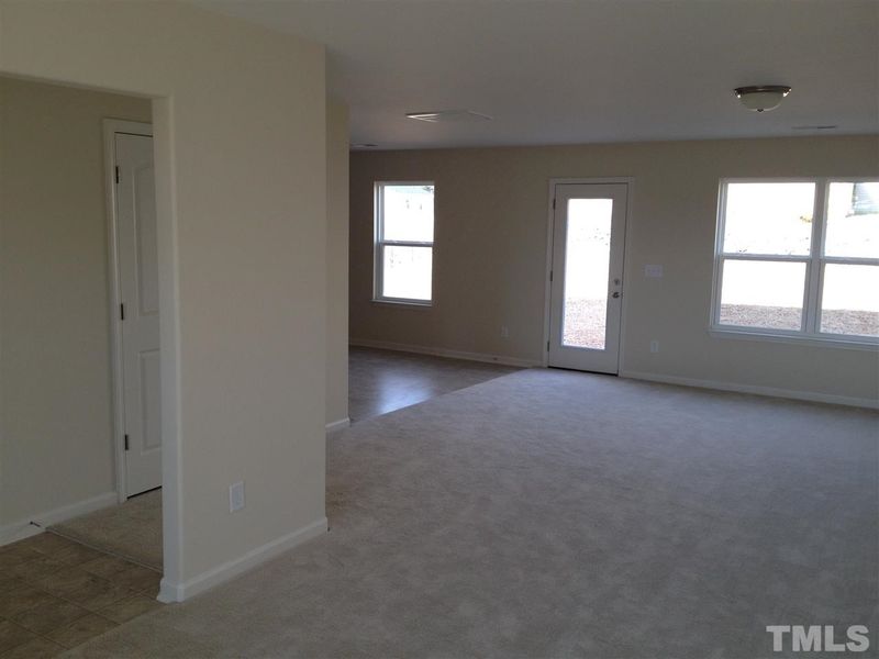 821 Leatherstone Ln, Fuquay Varina, NC 27526