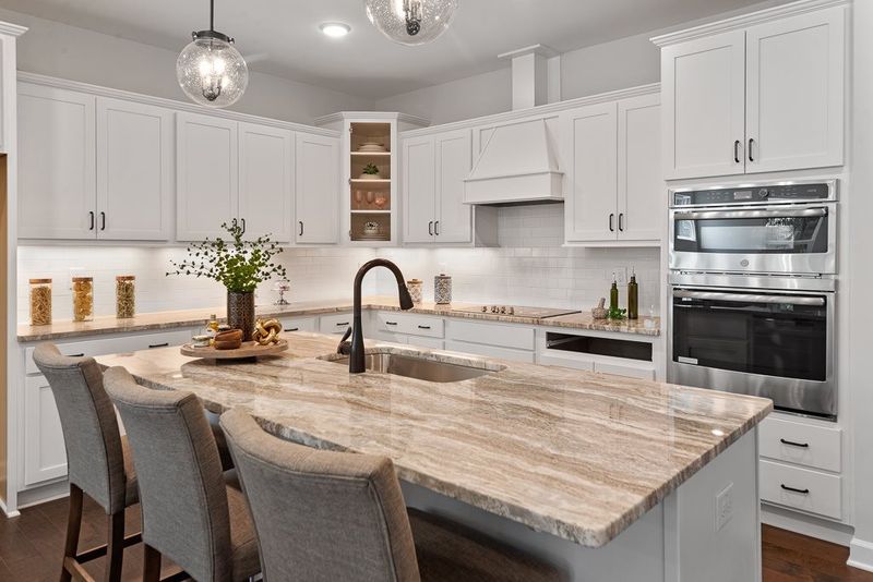 821 Logan Meadow Ct, Fuquay Varina, NC 27526