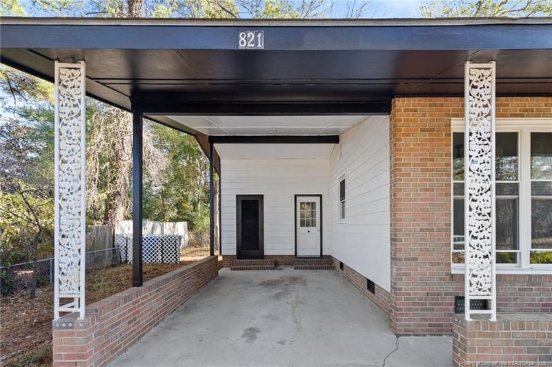 821 Moriston Rd, Fayetteville, NC 28314