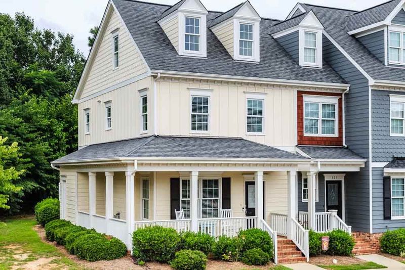 821 Myrtle Grove Ln, Apex, NC 27502