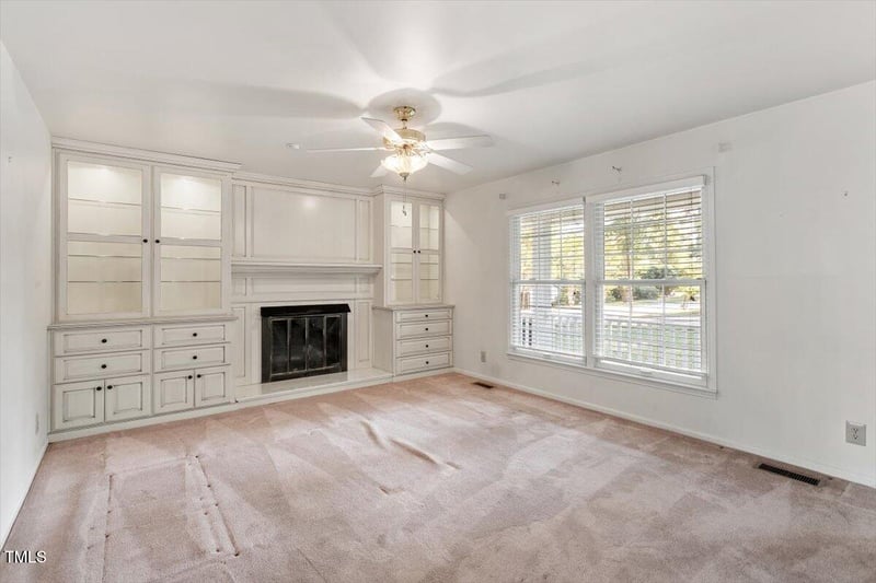 821 Northclift Dr, Raleigh, NC 27609