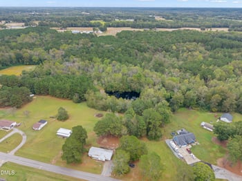821 Penny Rd, Angier, NC 27501