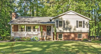 821 Stoneybrook Dr, Sanford, NC 27330