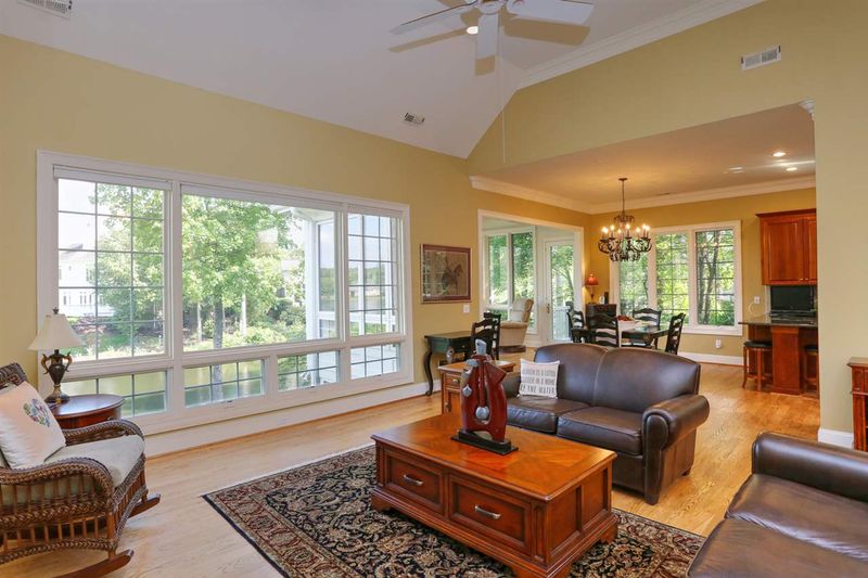 82108 Ehringhaus, Chapel Hill, NC 27517