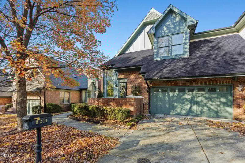 8211 Lake Allyn Dr, Raleigh, NC 27615