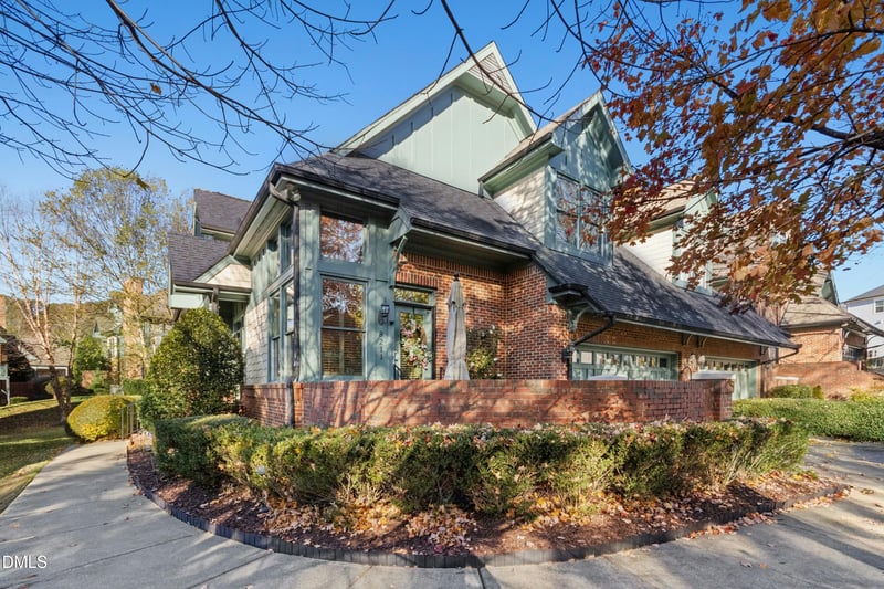 8211 Lake Allyn Dr, Raleigh, NC 27615