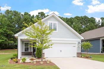 8212 White Star Dr, Fuquay Varina, NC 27526