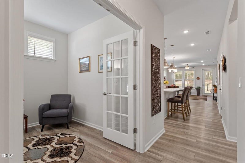 8212 White Star Dr, Fuquay Varina, NC 27526