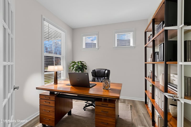 8212 White Star Dr, Fuquay Varina, NC 27526