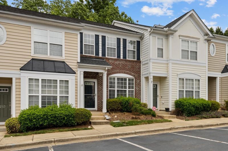8215 City Loft Ct, Raleigh, NC 27613