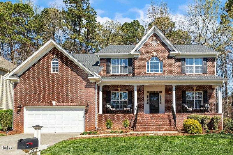 8215 Cushing St, Raleigh, NC 27613