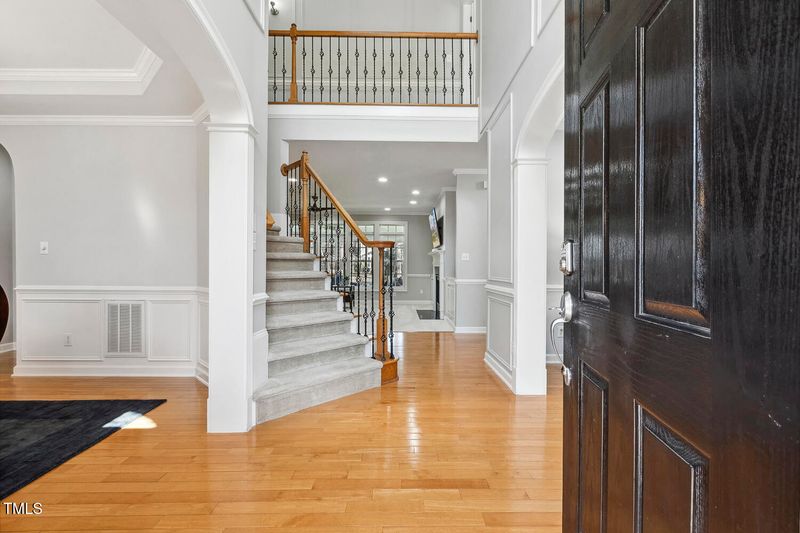 8215 Cushing St, Raleigh, NC 27613
