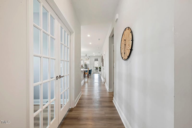 8217 White Star Dr, Fuquay Varina, NC 27526