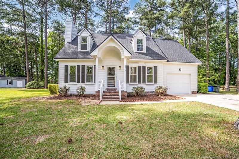 8218 Dunholme Dr, Fayetteville, NC 28304