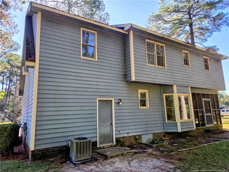 8218 Dunholme Dr, Fayetteville, NC 28314