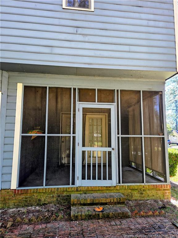 8218 Dunholme Dr, Fayetteville, NC 28314