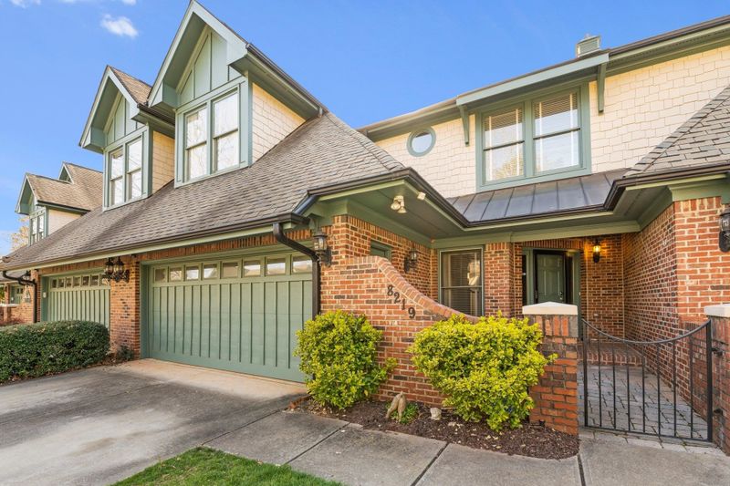 8219 Lloyd Allyns Way, Raleigh, NC 27615