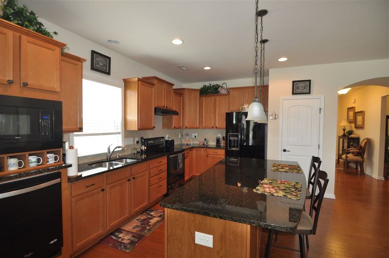 822 Gaston Manor Dr, Durham, NC 27703