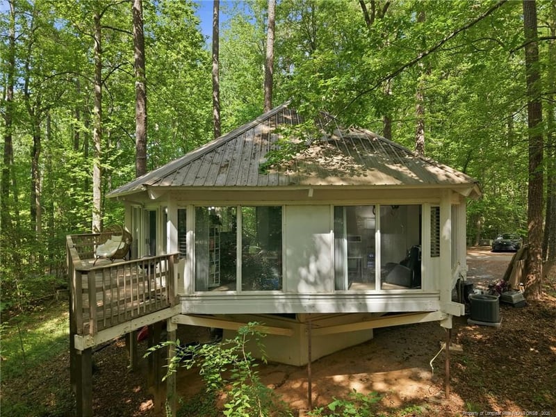 822 Hilltop Cir, Sanford, NC 27332