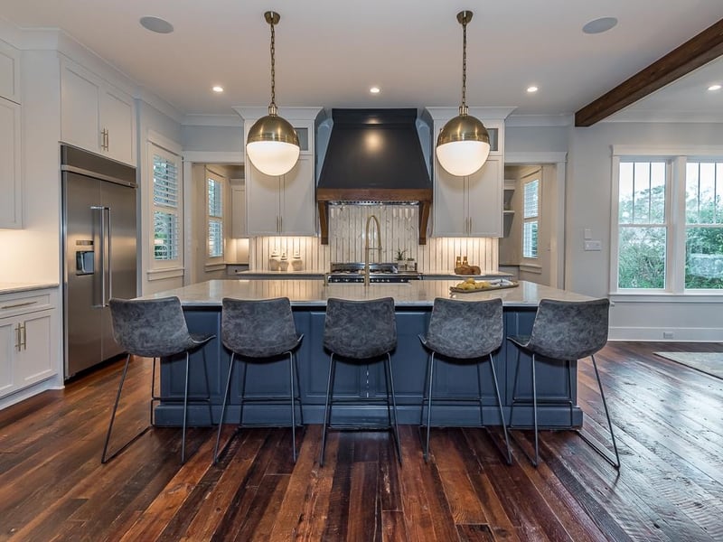 822 Manchester Dr, Raleigh, NC 27609