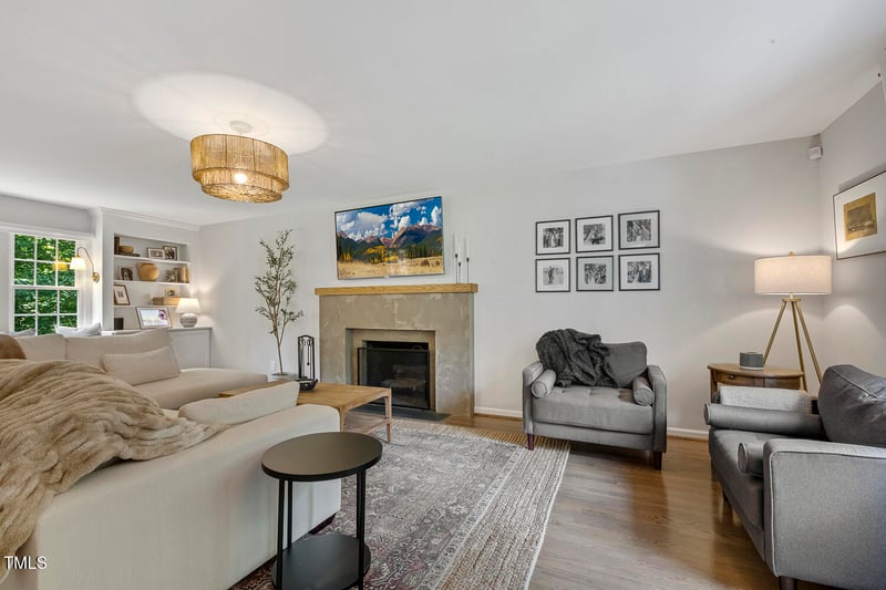 822 Northbrook Dr, Raleigh, NC 27609