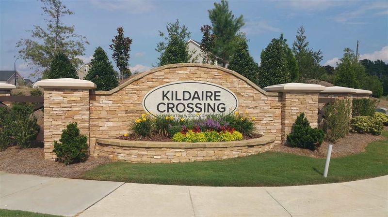 8220 Rosiere Dr, Cary, NC 27518