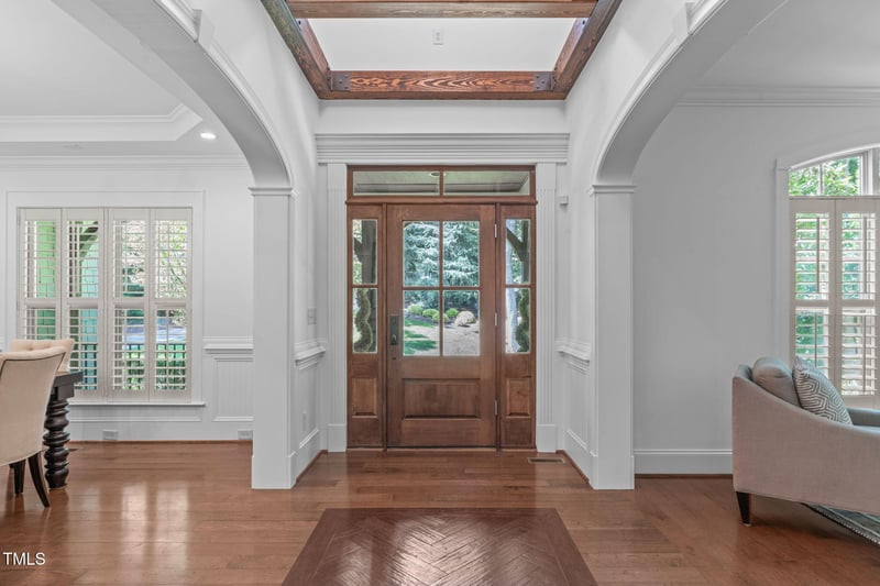 8220 Whispering Glen Ln, Raleigh, NC 27614