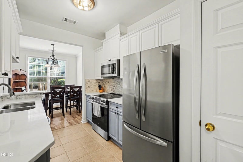 8221 Allyns Landing Way #204, Raleigh, NC 27615