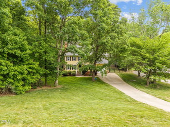 8221 Harps Mill Rd, Raleigh, NC 27615
