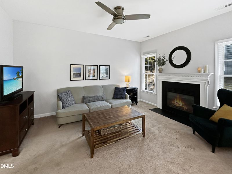 8221 Hempshire Pl #105, Raleigh, NC 27613