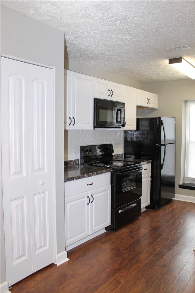 8222 Mcguire Dr, Raleigh, NC 27616