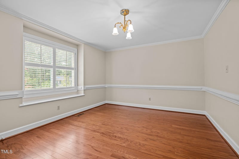8224 Clear Brook Dr, Raleigh, NC 27615