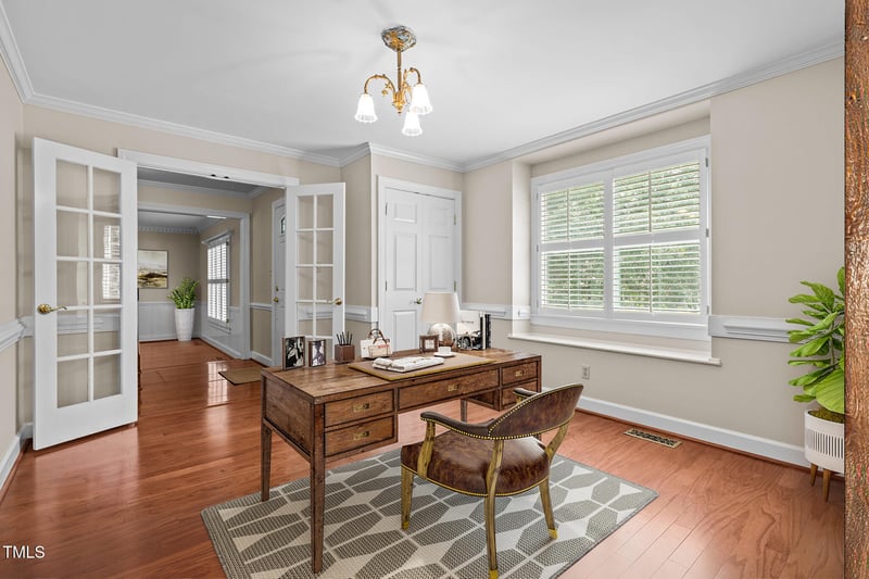 8224 Clear Brook Dr, Raleigh, NC 27615