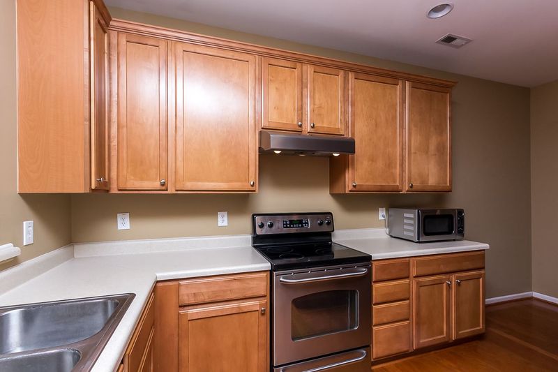 8225 Martello Ln, Raleigh, NC 27613