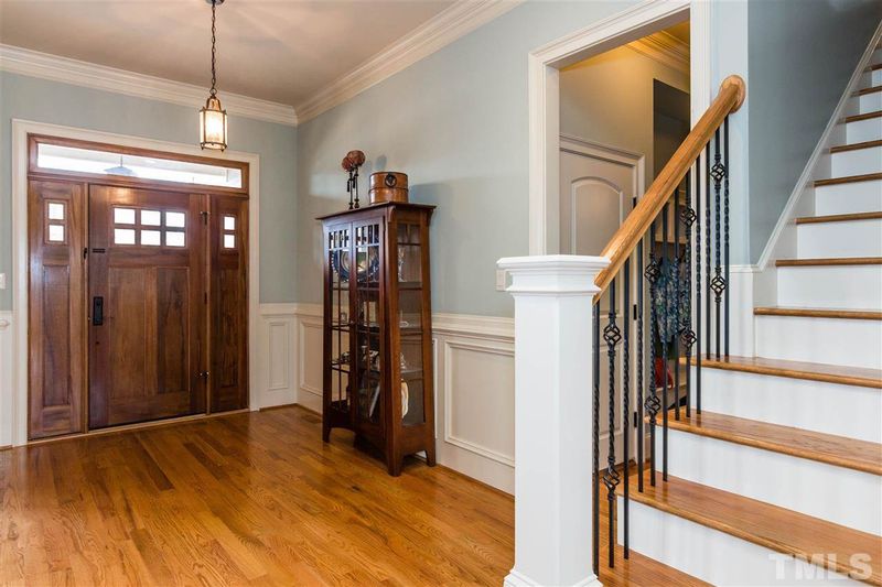 8228 Green Hope School Rd, Cary, NC 27519
