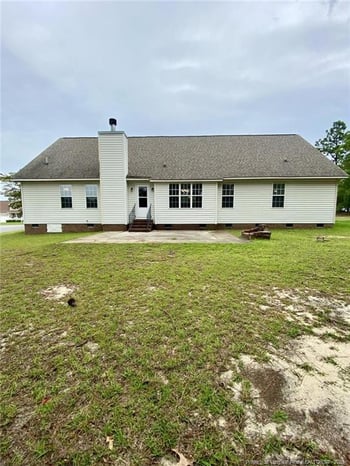 8229 Foxtrail Dr, Fayetteville, NC 28311