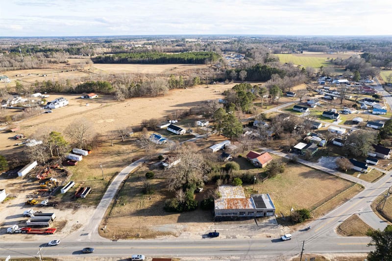 823 13th St, Erwin, NC 28339