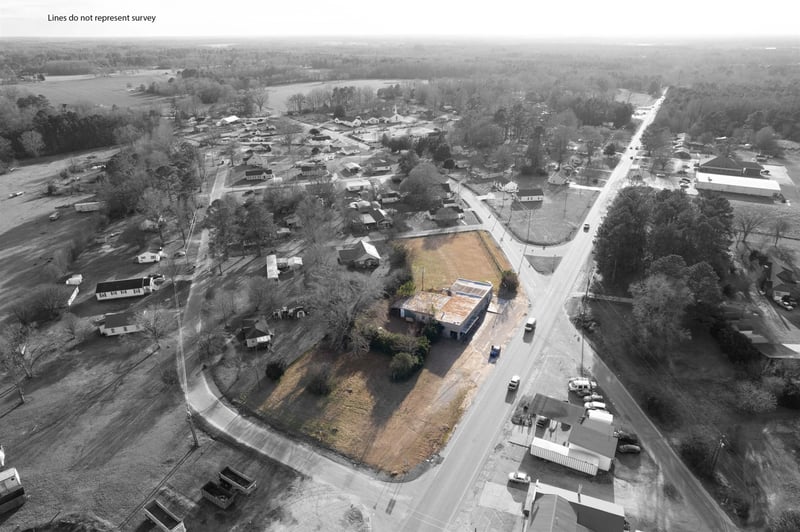 823 13th St, Erwin, NC 28339