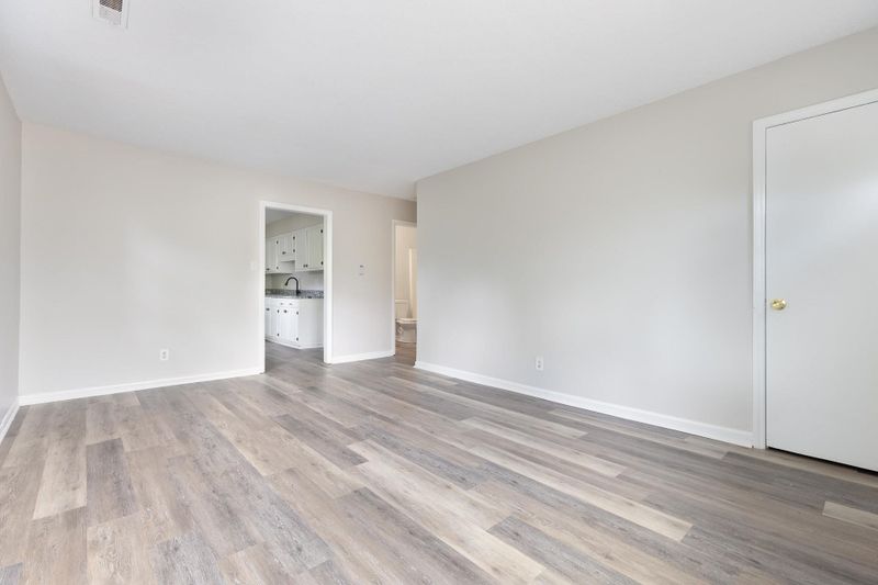823 Berwyn Ave, Durham, NC 27704
