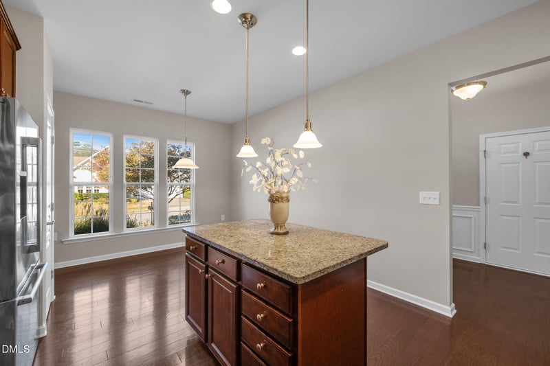823 Blackfriars Loop, Cary, NC 27519