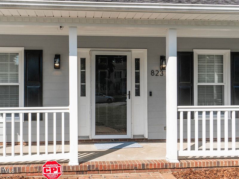 823 Cornwallis Dr, Burlington, NC 27215