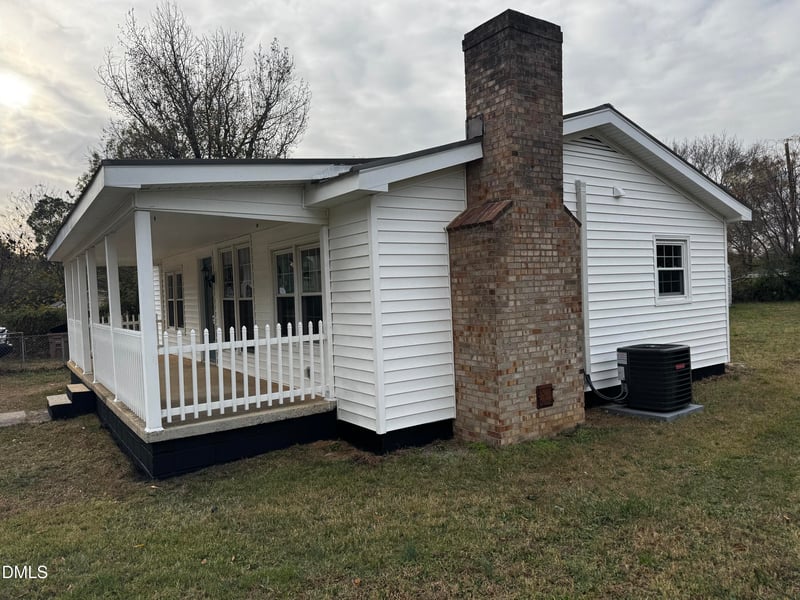 823 Taylor St, Wake Forest, NC 27587