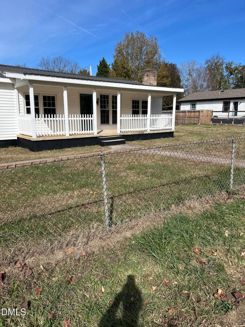 823 Taylor St, Wake Forest, NC 27587