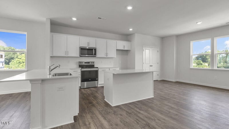 823 Washington St, Fuquay Varina, NC 27526