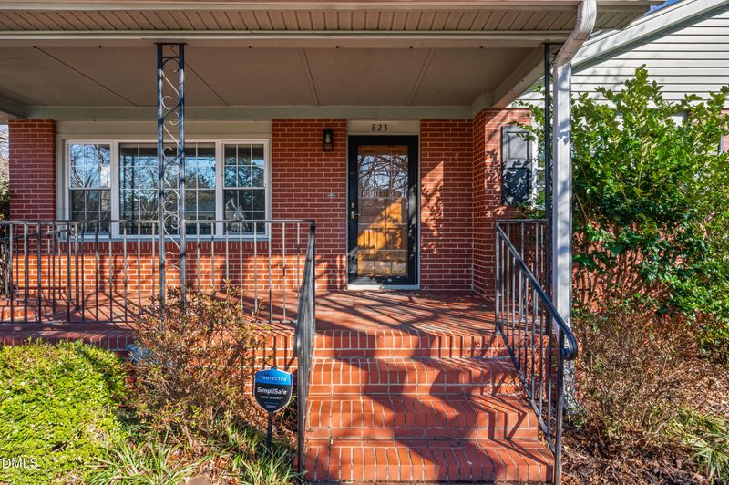 823 Weston St, Raleigh, NC 27610