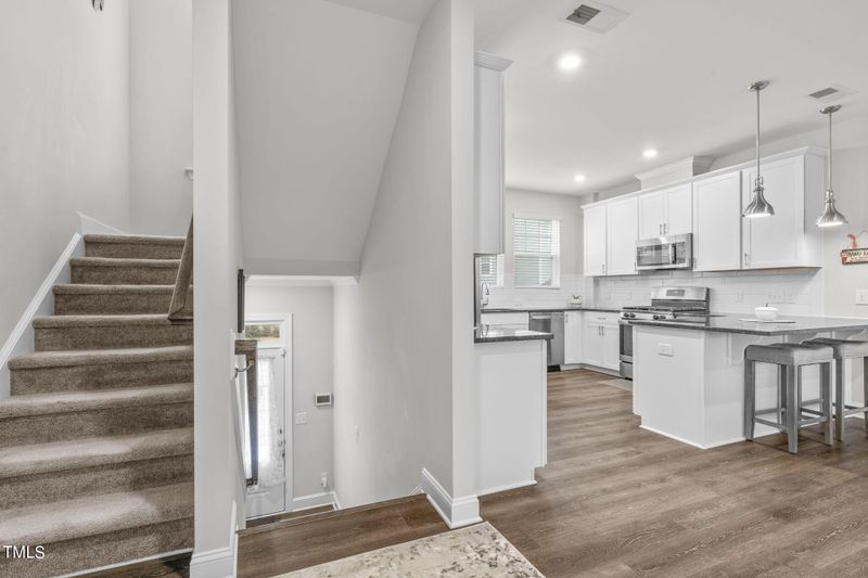 823 Winter Meadow Dr, Wake Forest, NC 27587